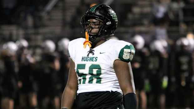 2025 offensive line prospect Dontrell Glover - Langston Hughes High School